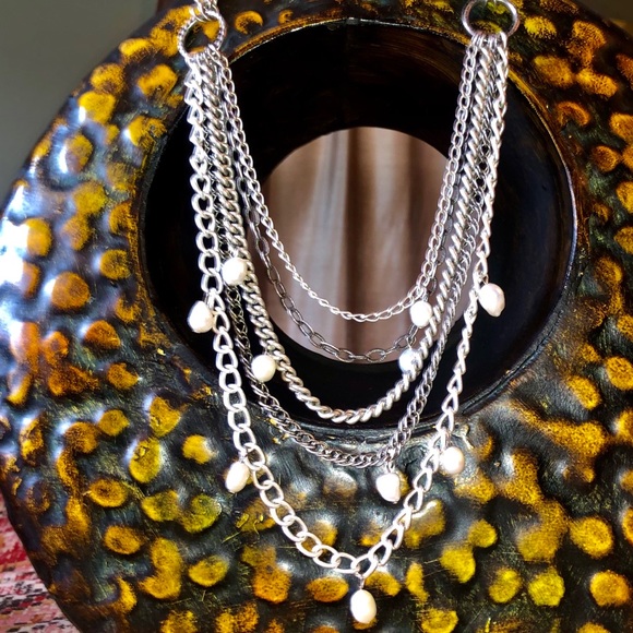 Stella And Dot Avery Silver Tone Necklace - Picture 2 of 10